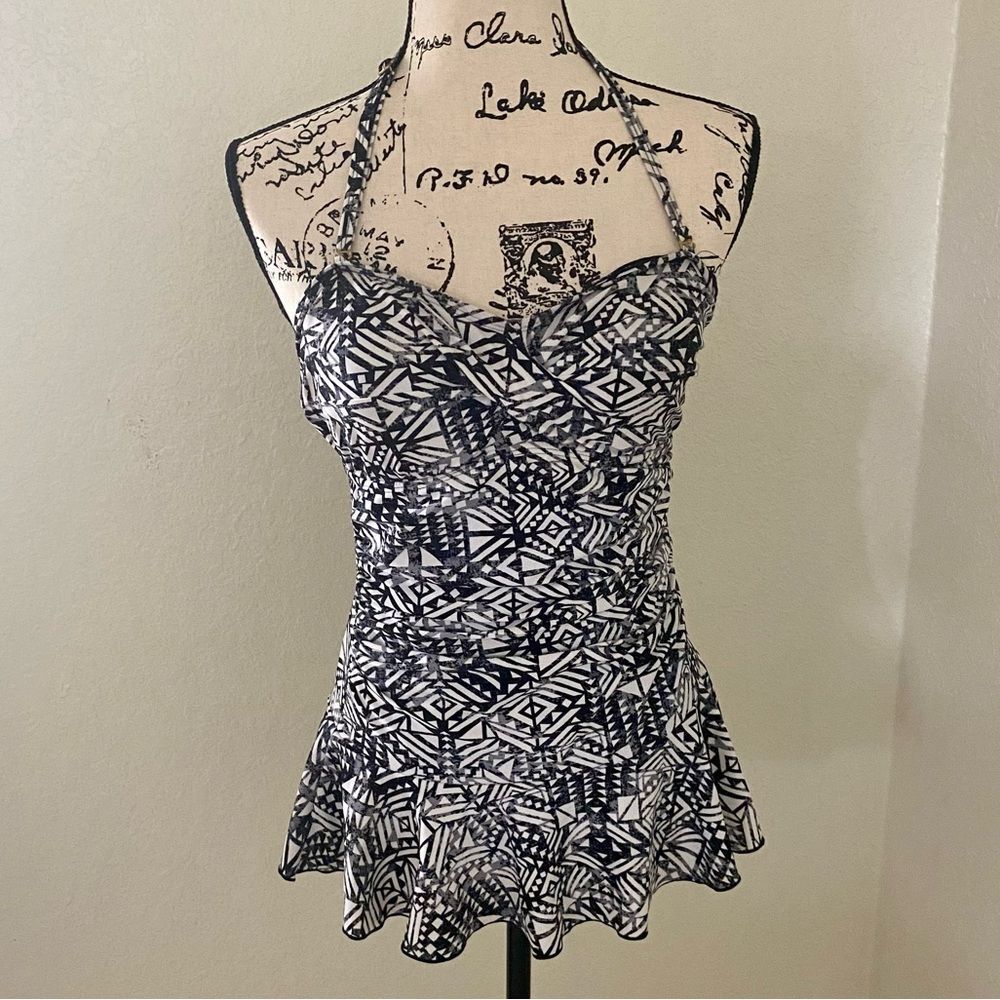 Shores Shapes One piece swimsuit